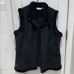 Faux Suede & faux fur lined vest! Comfy & Cozy!!